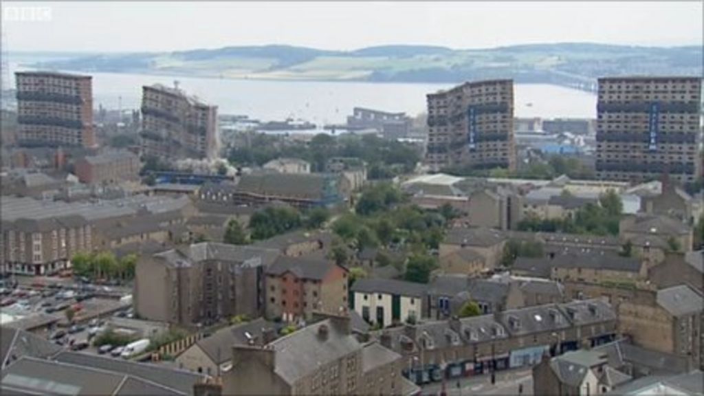 Dundee's Hilltown multistorey tower blocks demolished BBC News