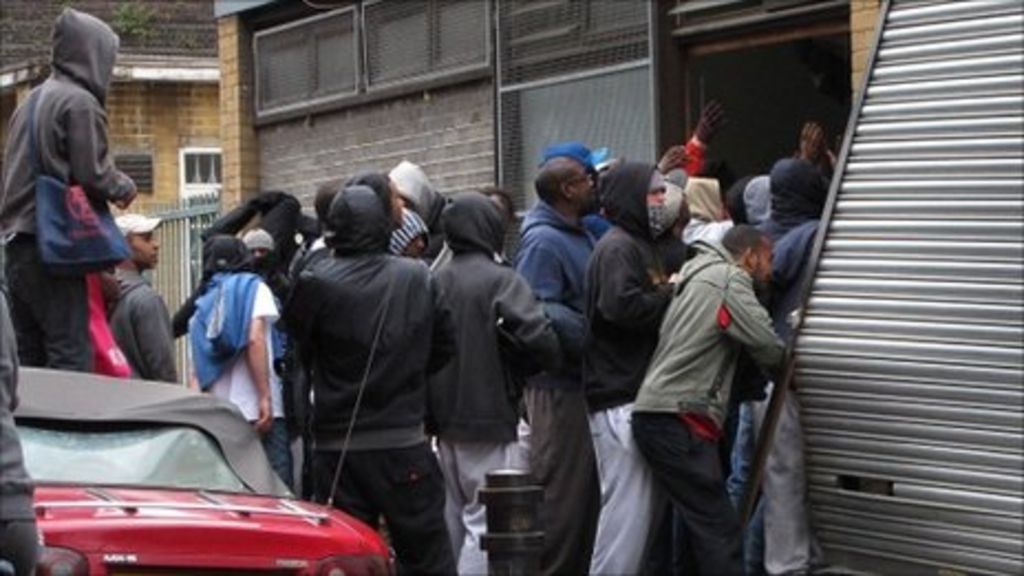 UK riots: What turns people into looters? - BBC News