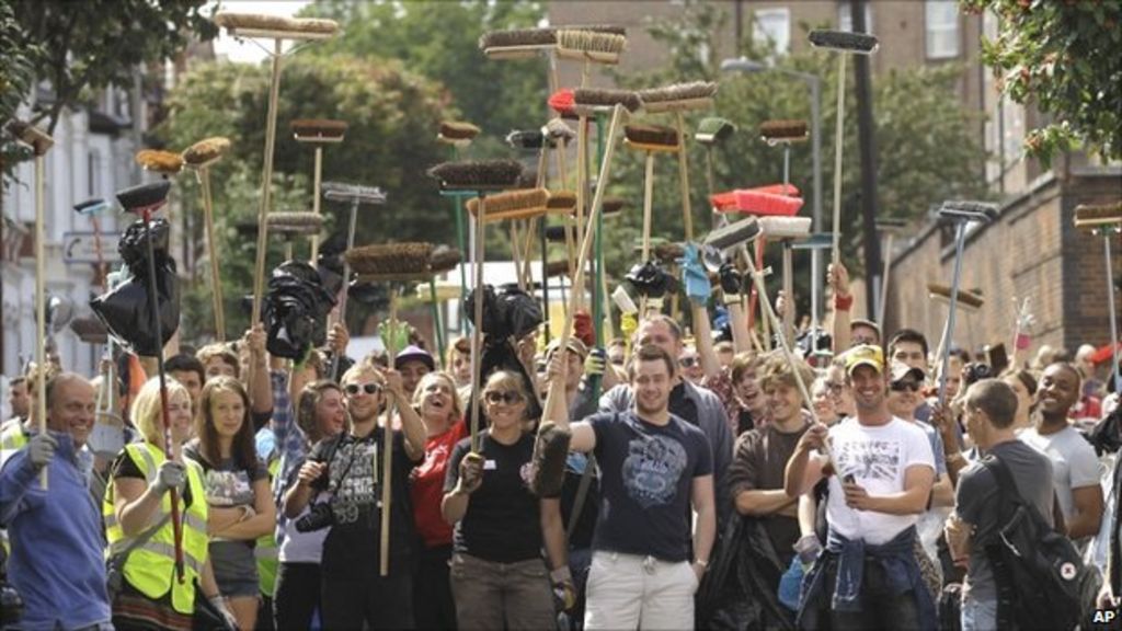 England riots Are brooms the symbol of the resistance? BBC News