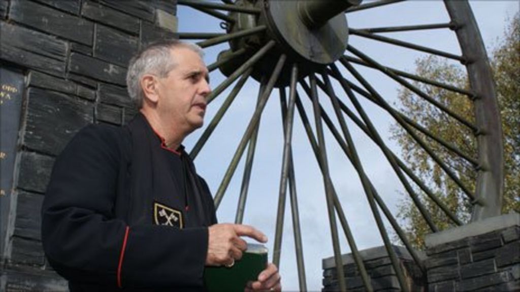 Gresford Service Remembers Gleision Colliery Victims BBC News
