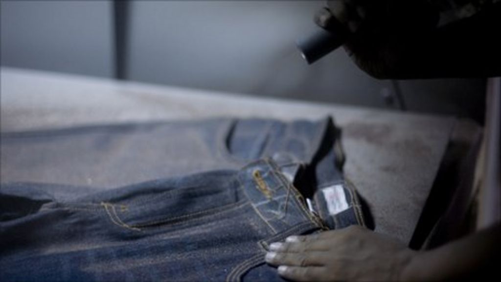 Sandblasted jeans: Should we give up distressed denim? - BBC News
