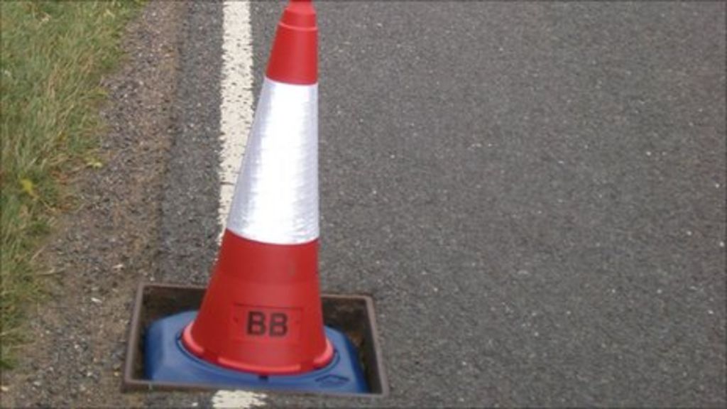 Warwickshire drain cover theft on the increase BBC News