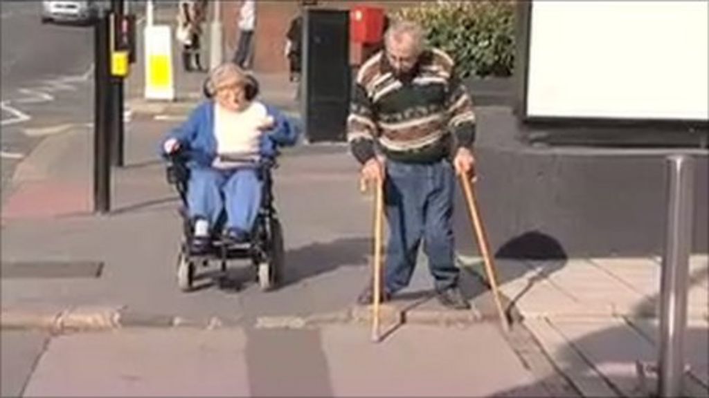 Croydon disability assessment centre 'inaccessible' by wheelchair BBC