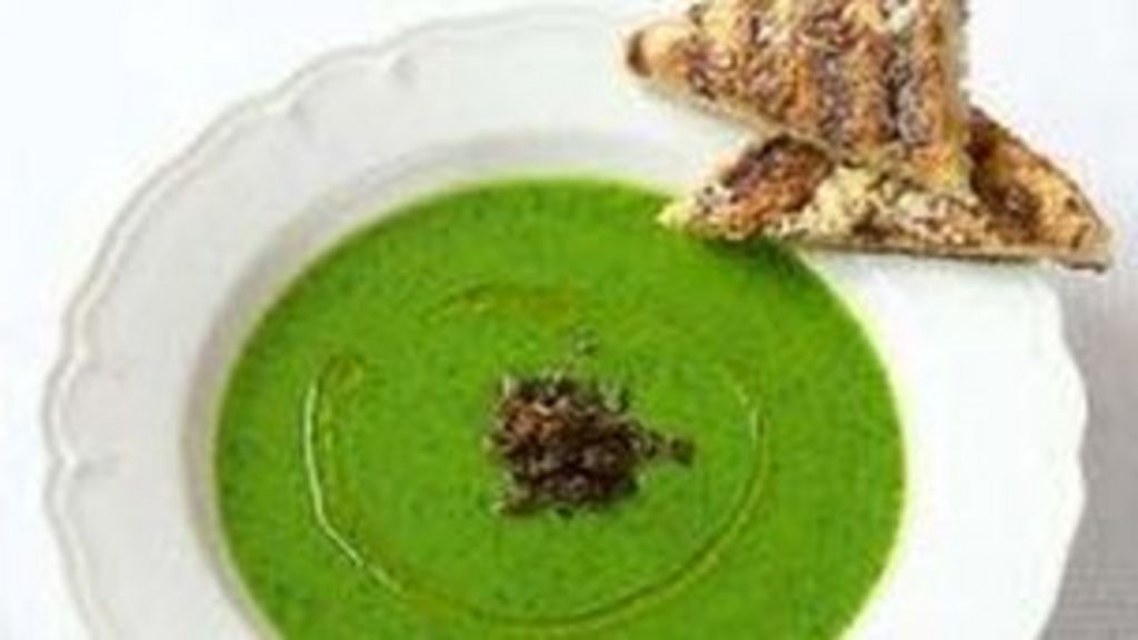 Eating canned soup 'poses a chemical risk' BBC News