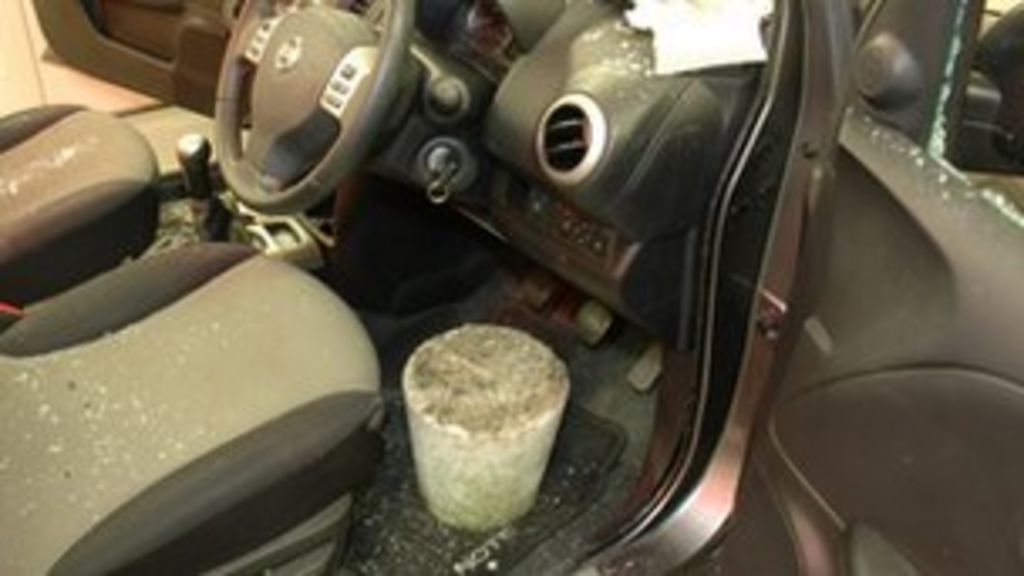 Images shown of concrete blocks thrown on to car in Essex BBC News