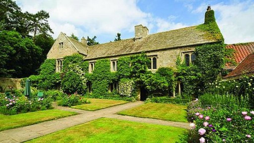 Historical Ogle Castle in Northumberland for sale BBC News