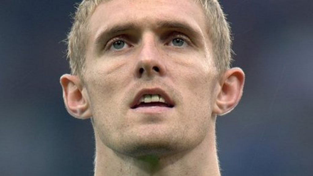 Darren Fletcher to take a break from football - BBC News