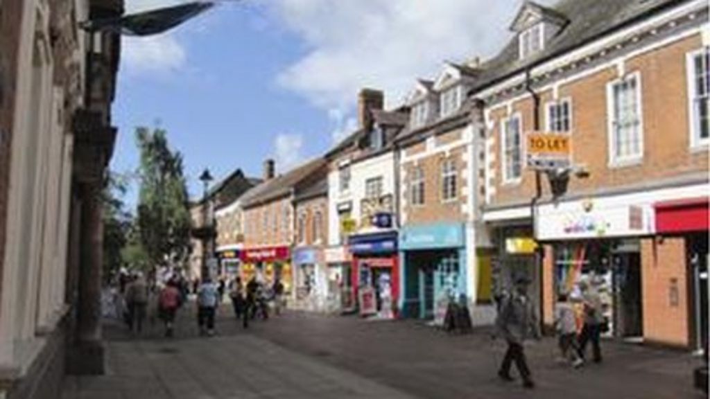 Bromsgrove High Street heritage work gets £1.2m grant BBC News