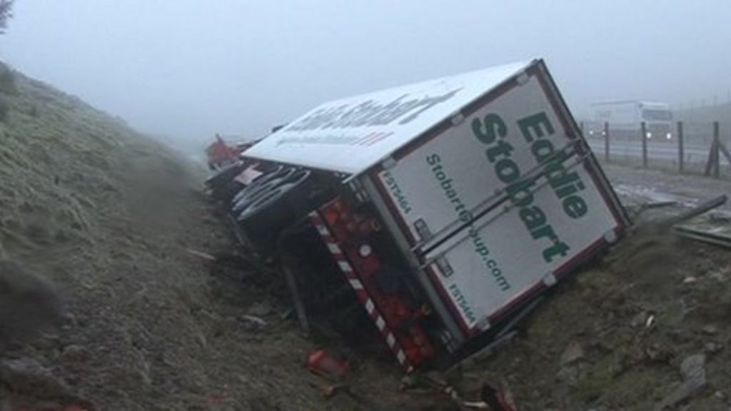 Freezing rain causes more than 100 crashes in Cumbria BBC News