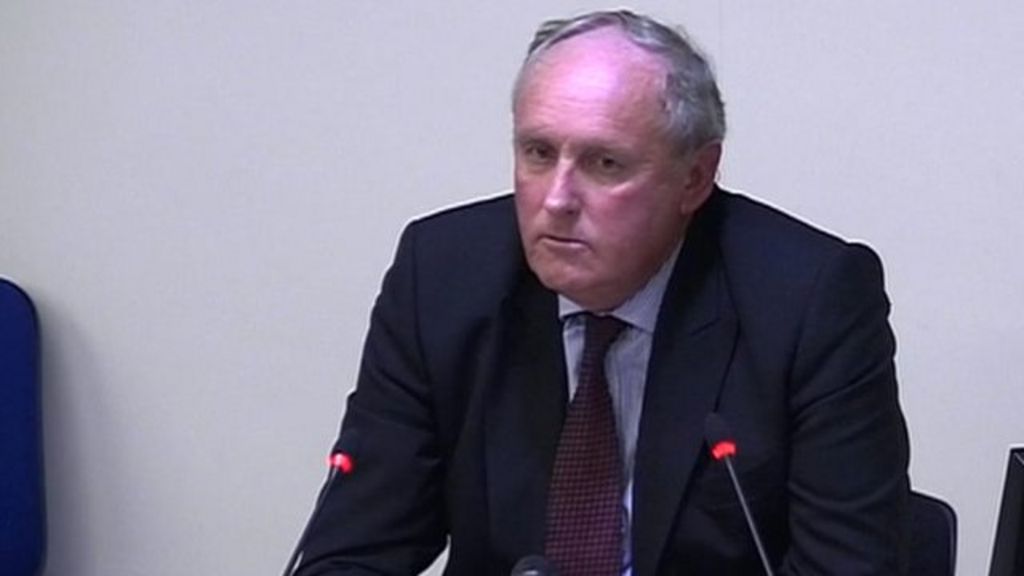 Leveson Inquiry: Paul Dacre repeats hacking denials - BBC News