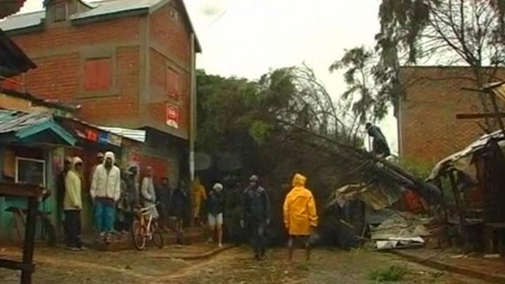 Madagascar hit by Cyclone Giovanna - BBC News