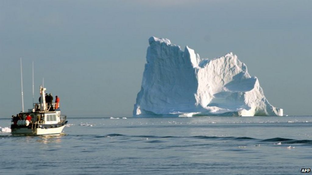 Titanic Threat Why Do Ships Still Hit Icebergs Bbc News