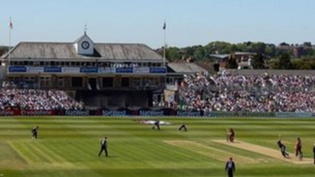 Gloucestershire County Cricket Club backs call to reopen station BBC News