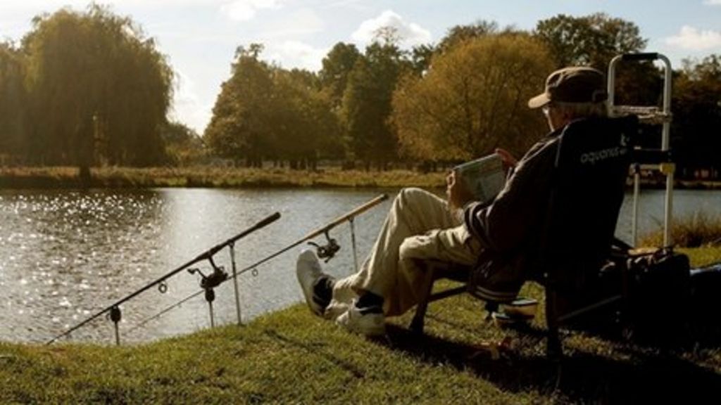 Anglers' bid to save Cemex quarry fishing lakes BBC News