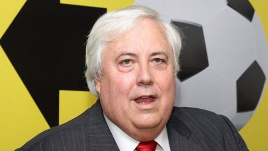 Derbeville test arrangere tag et billede Australian billionaire Clive Palmer to build Titanic II - BBC News