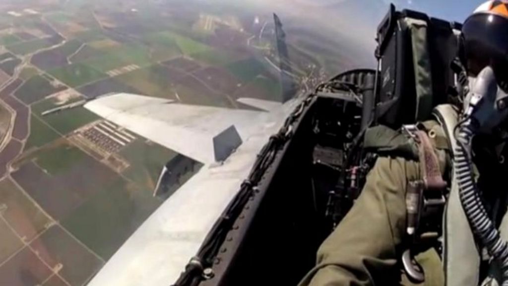 Royal Navy 'Top Gun' pilots train to fly US fighters BBC News