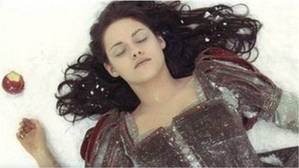 Kristen Stewart Physically Destroyed By Snow White Bbc News