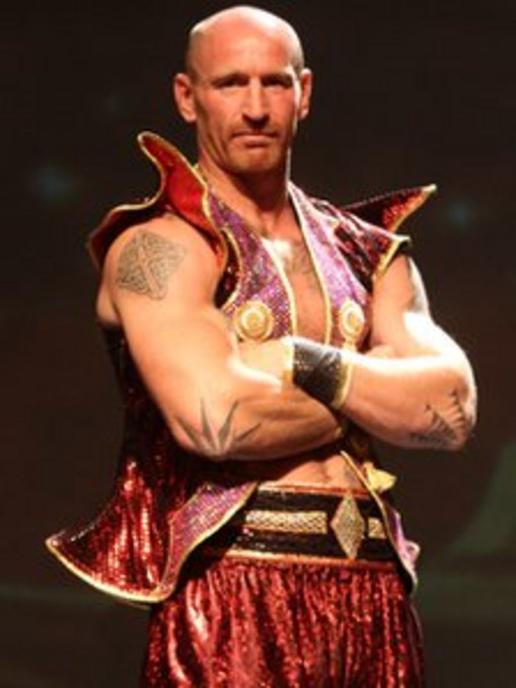 gareth thomas alfie        
        <figure class=