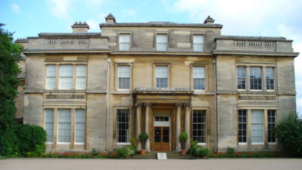 Great British Story Event: Normanby Hall, North Lincolnshire - BBC News