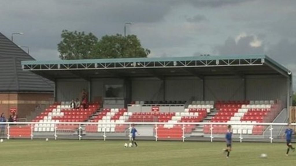 Evesham United's £2m Jubilee Stadium opens BBC News