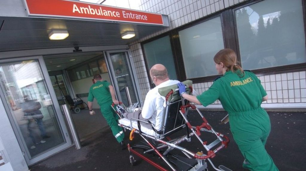 Champions for Health NHS staff to 'lead by example' BBC News