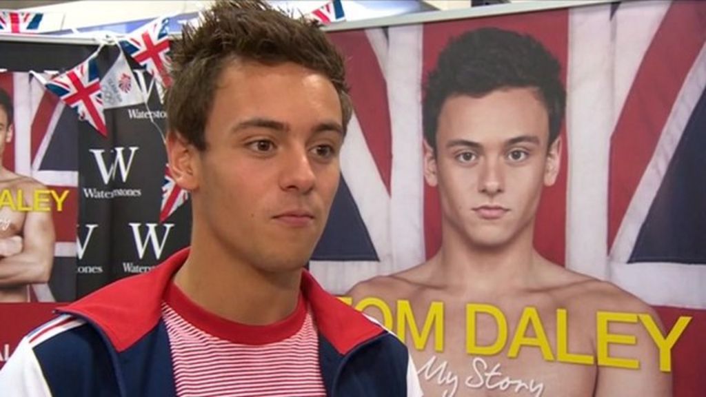 tom-daley-gets-a-in-spanish-a-level-bbc-news