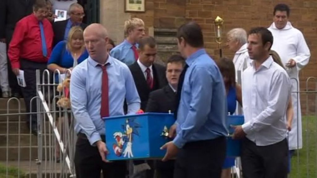 Funeral of Burnham-on-Sea jetty fall boy Dylan Cecil - BBC News