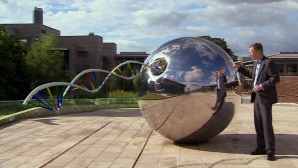 Human genome 'more active than thought' - BBC News