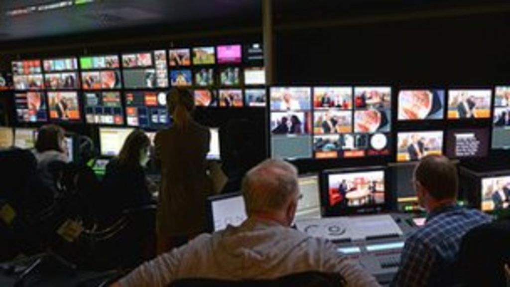 Television viewers in the Tyne Tees region go digital BBC News