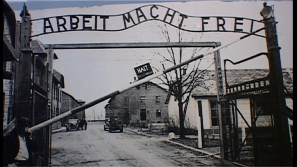 Leicester woman honoured by Germany for Holocaust work - BBC News