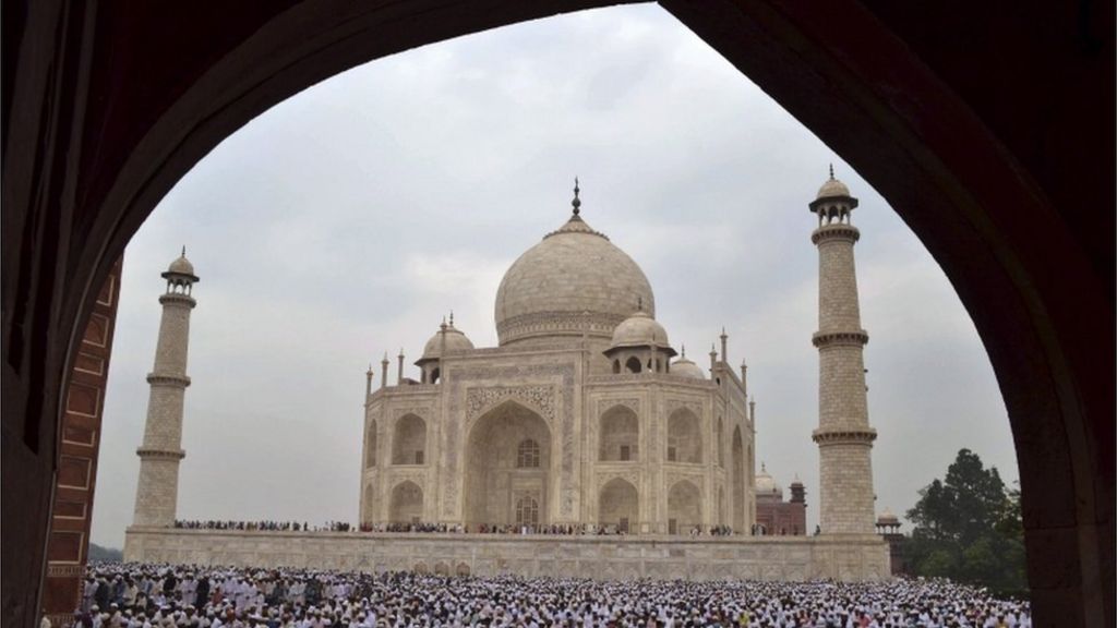 Taj Mahal Replica To Be Built In Dubai c News