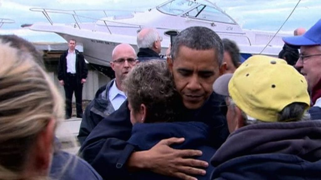 Obama surveys devastation in Atlantic City - BBC News