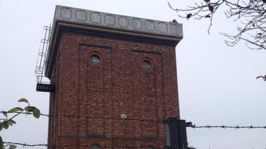 Siren noise at old water tower in Boston causes misery - BBC News