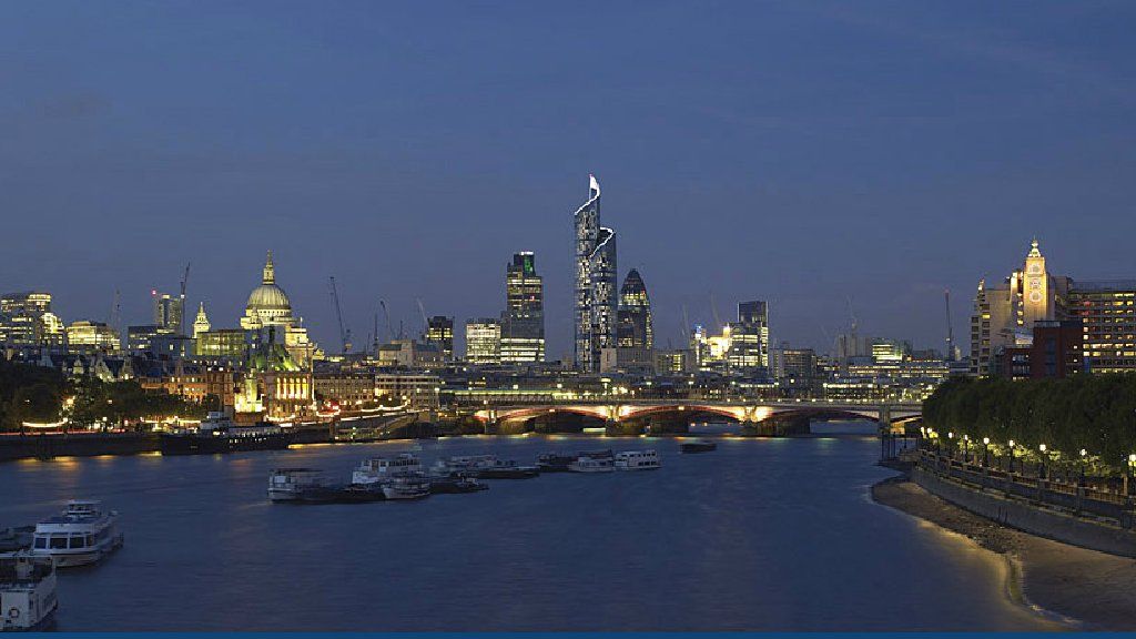 London's future skyline in doubt - BBC News