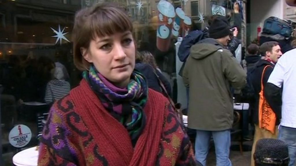 Protests At London Starbucks Over Tax Payments Bbc News 