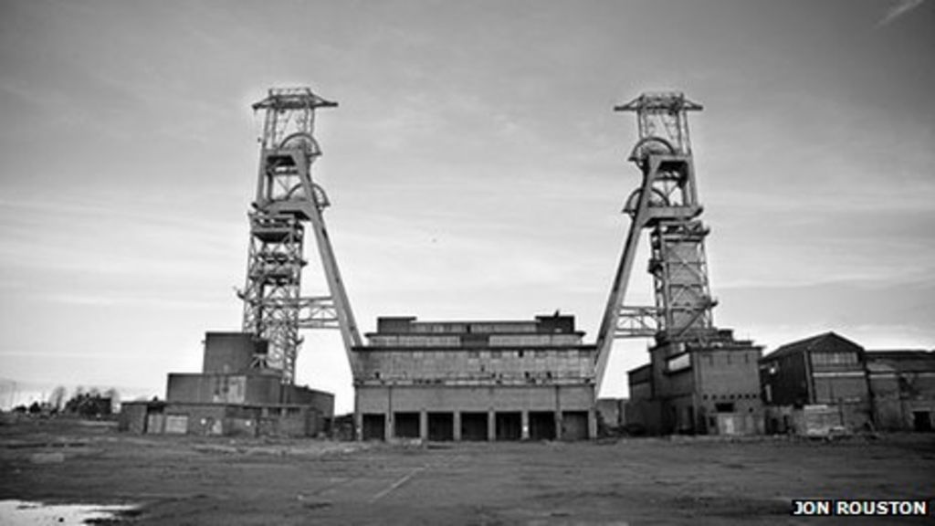 Clipstone Colliery Renewed demolition calls BBC News