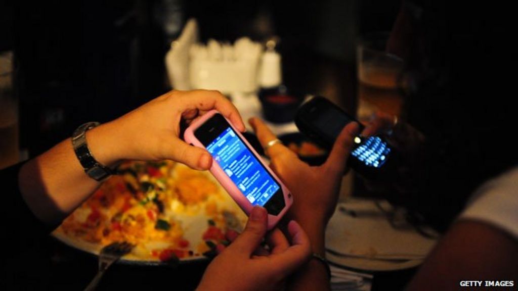 Twitter users A guide to the law BBC News