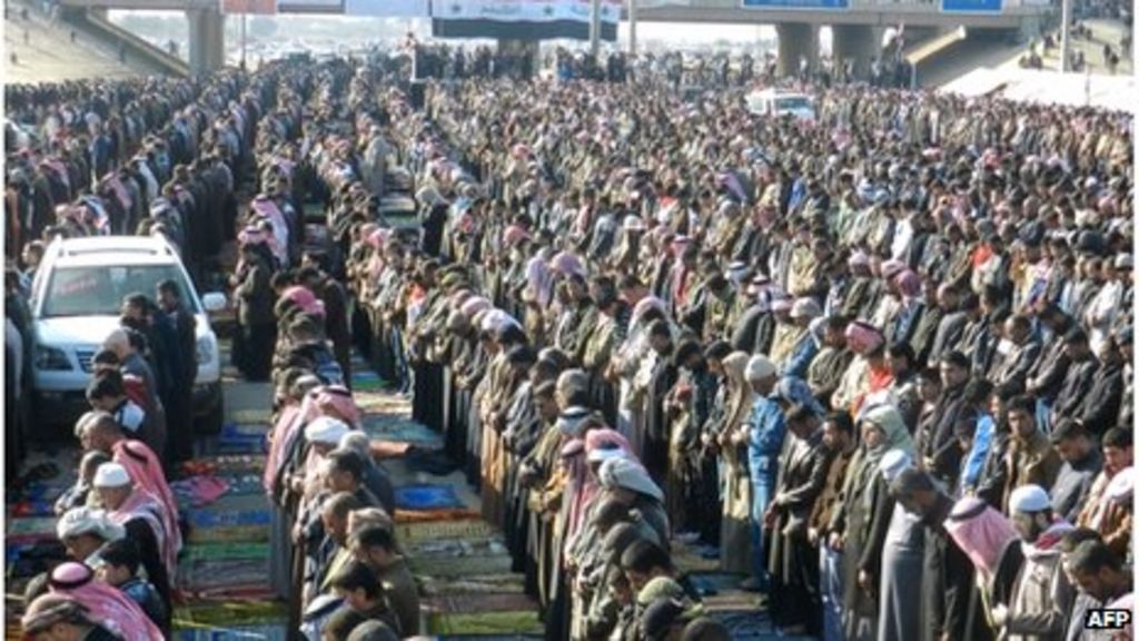 Iraqi Sunnis Stage Protests Against Discrimination Bbc News