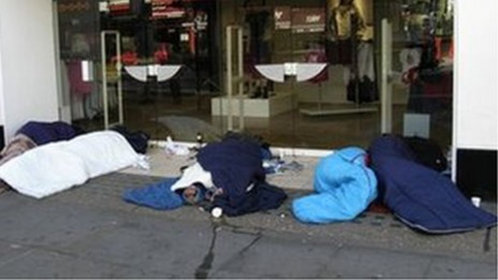 Charity Says Hundreds Face Homelessness In Northern Ireland In 2013 Bbc News