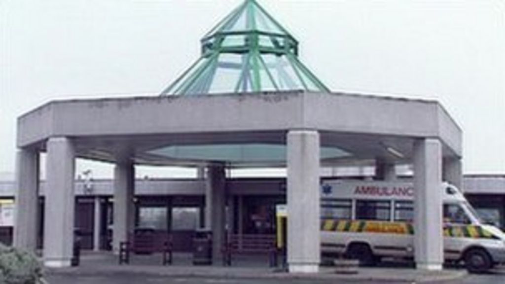 Slough's Wexham Park Hospital wins maternity funding BBC News