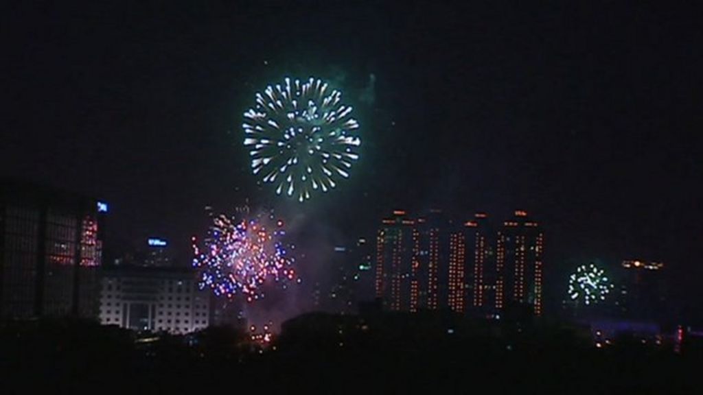 The importance of fireworks in Chinese New Year - BBC News