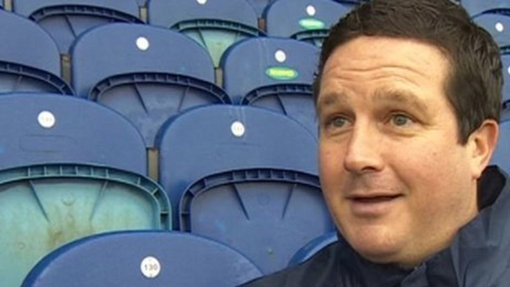 Mansfield Town chairman gives Aston Martin to manager BBC News