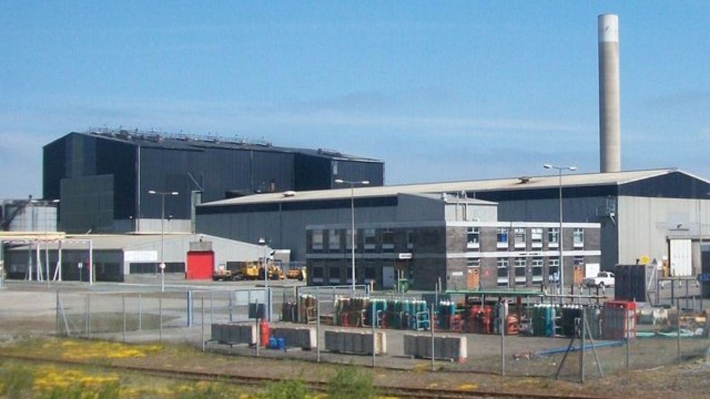 Anglesey Aluminium 60 jobs to go as metals site closes BBC News
