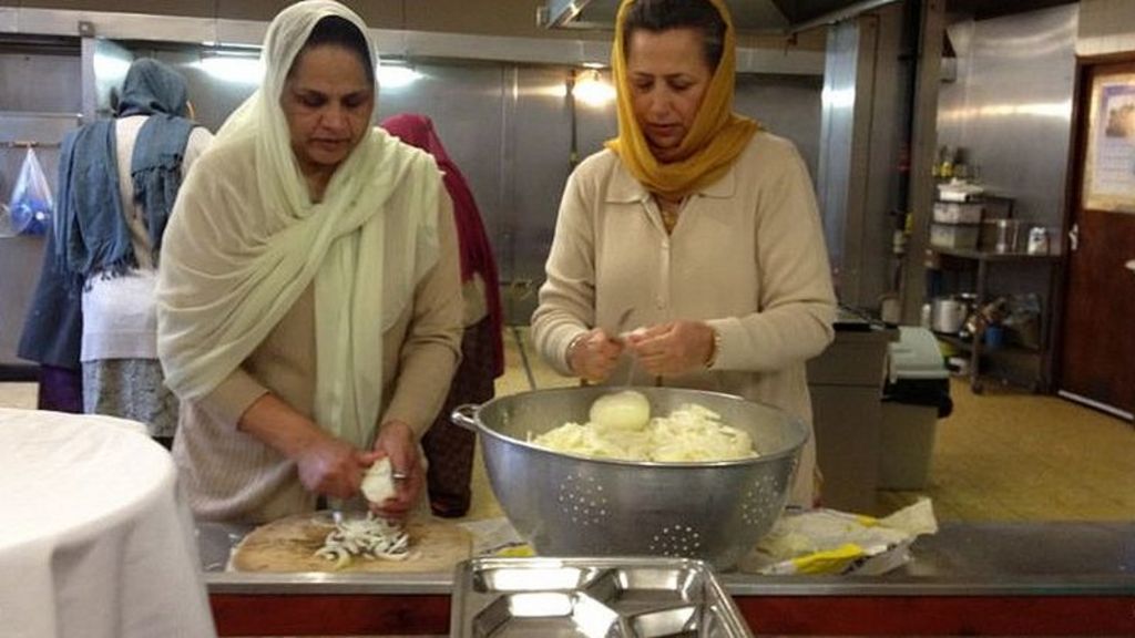 Sikh Temples Feel Strain Of Helping The Homeless Bbc News