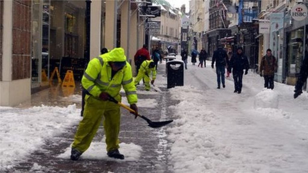 Jersey snow Schools to close for a third day BBC News
