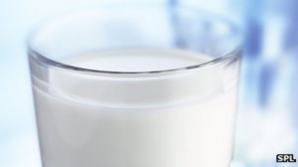 Fullfat dairy intake 'affects breast cancer recovery' BBC News