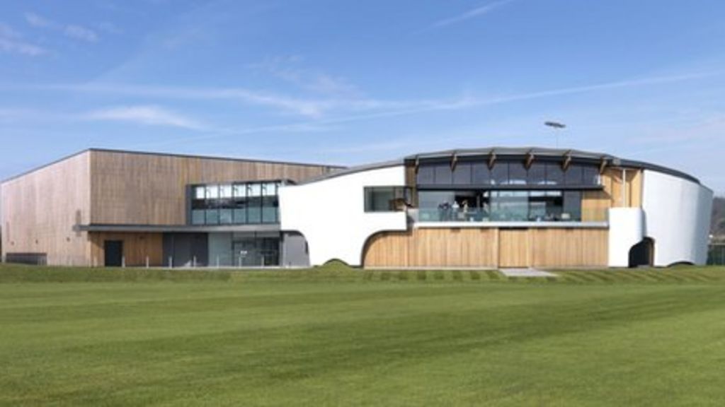 Folkestone's £7m Three Hills Sports Park opens doors BBC News