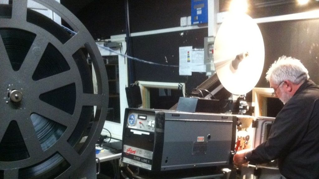 Final reel for 'oldest' Colwyn Bay cinema 35mm projector BBC News