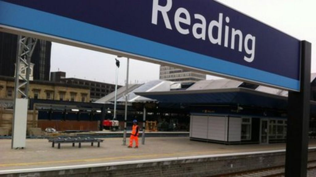 Reading Station reopens after platform refurbishments BBC News