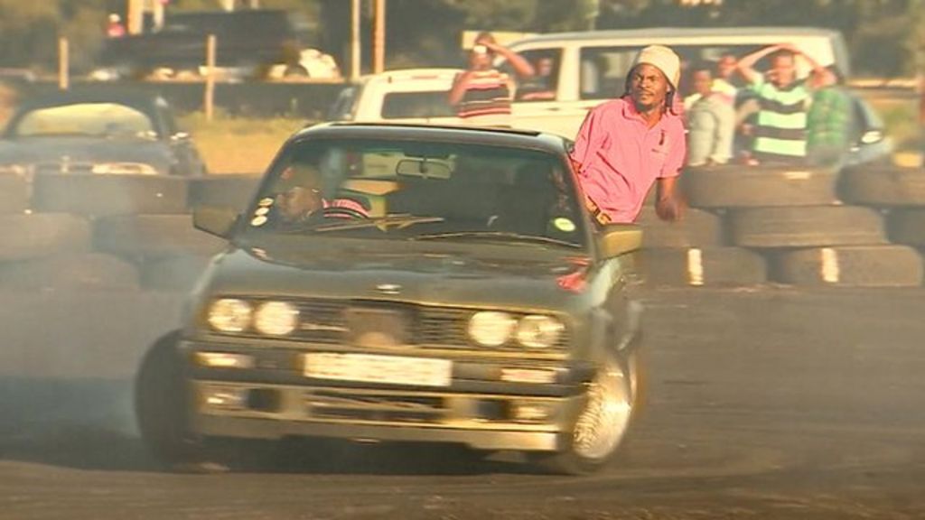'Spinning' cars turns lives around in South Africa BBC News